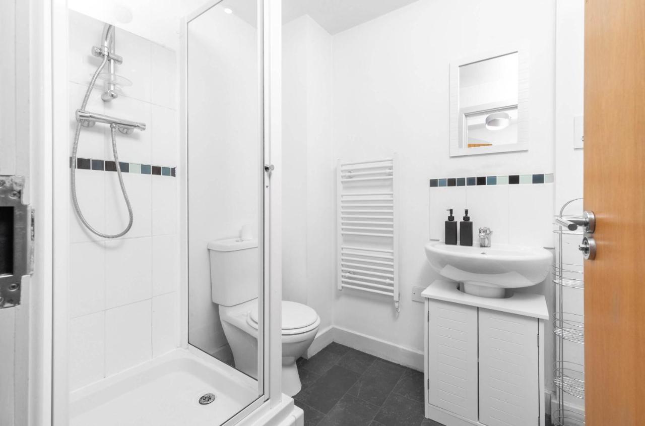 Beautiful Birmingham Central Spacious Apartment-Free Parking, Wifi, Contractors, Hs2, Bullring, Birmingham City Fc エクステリア 写真