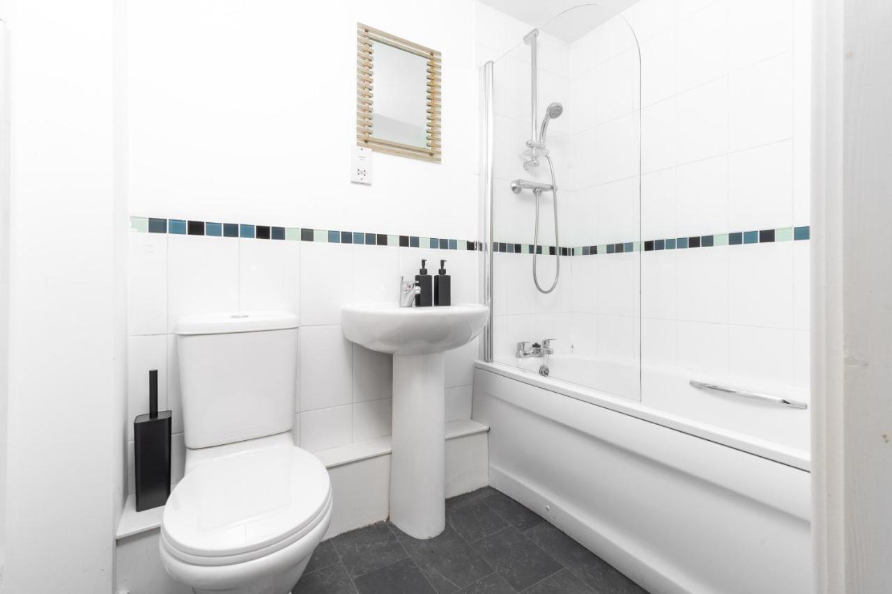 Beautiful Birmingham Central Spacious Apartment-Free Parking, Wifi, Contractors, Hs2, Bullring, Birmingham City Fc エクステリア 写真
